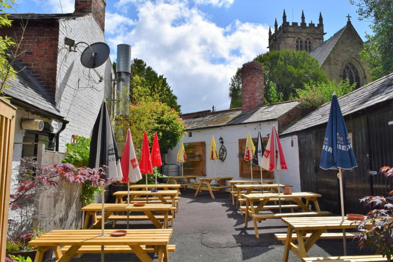 Red Lion Coaching Inn Ellesmere Buitenkant foto